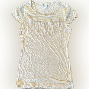 H&M | cream shirt sleeved floral mesh t-shirt